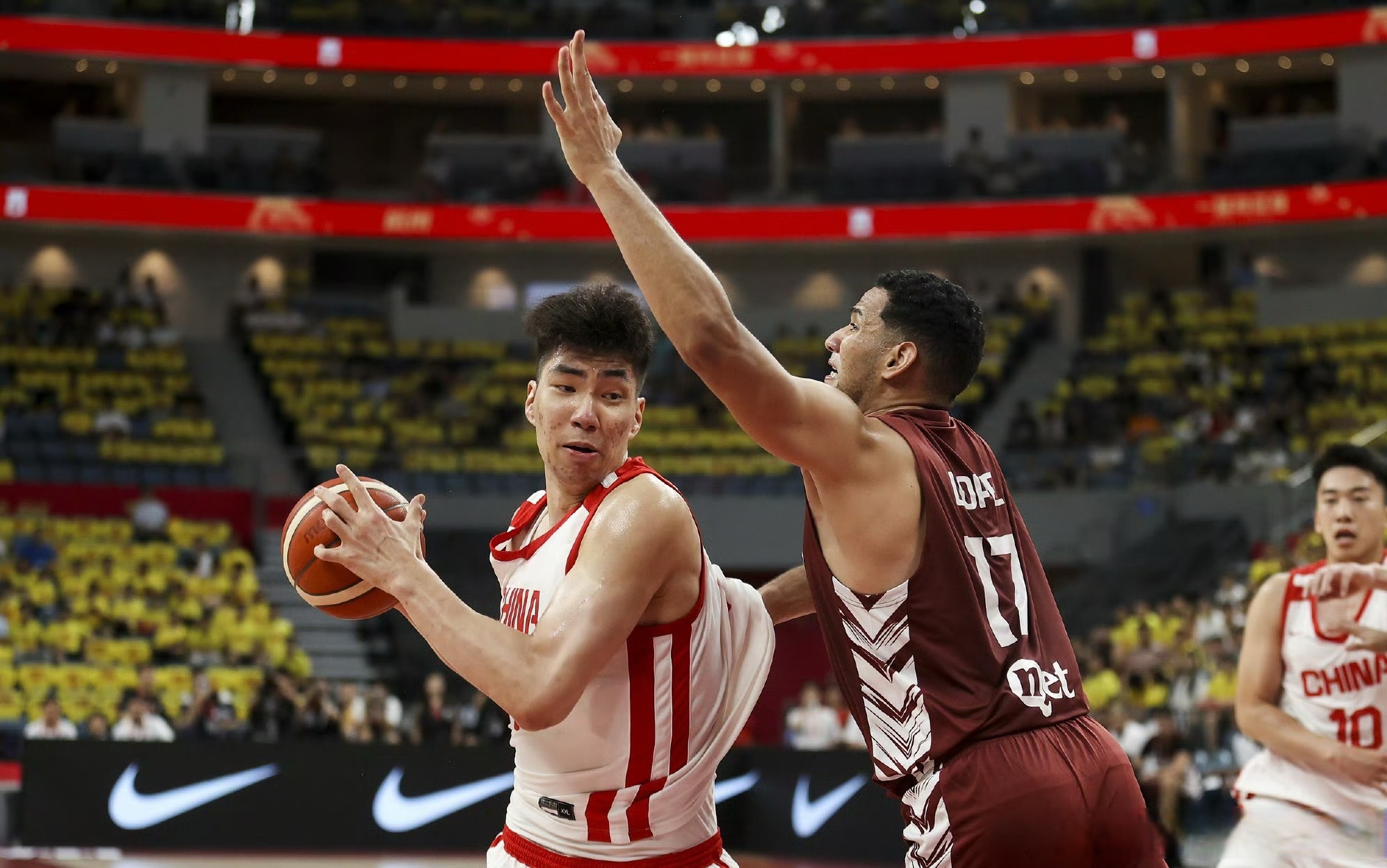 冲刺阶段曼联备战CBA常规赛,篮板制胜细节曝光,目标明确,身体对抗强度拉满的简单介绍 冲刺阶段曼联备战CBA常规赛,篮板制胜细节曝光,目标明确,身体对抗强度拉满的简单介绍